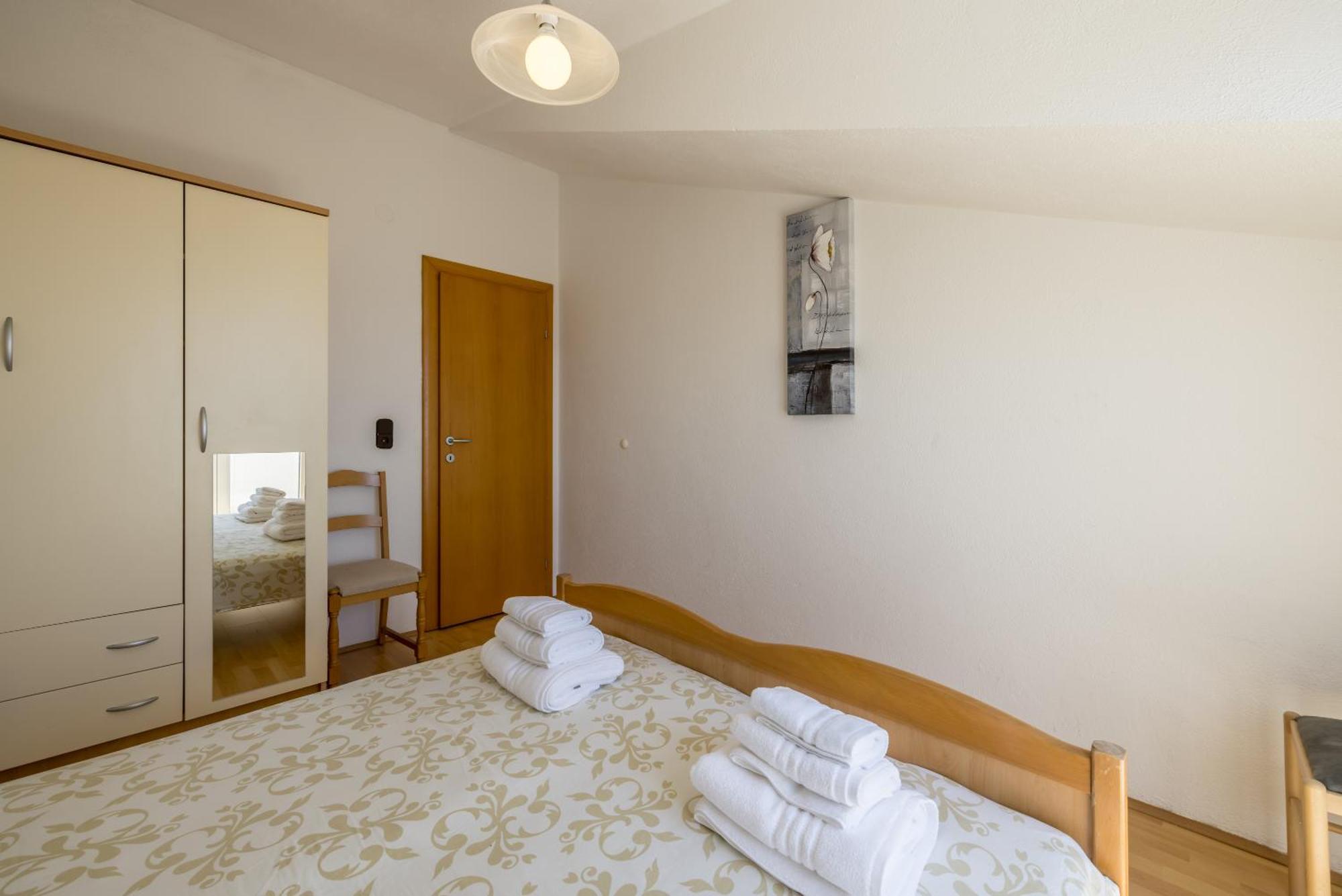 Holiday Home Krishto Traù Esterno foto